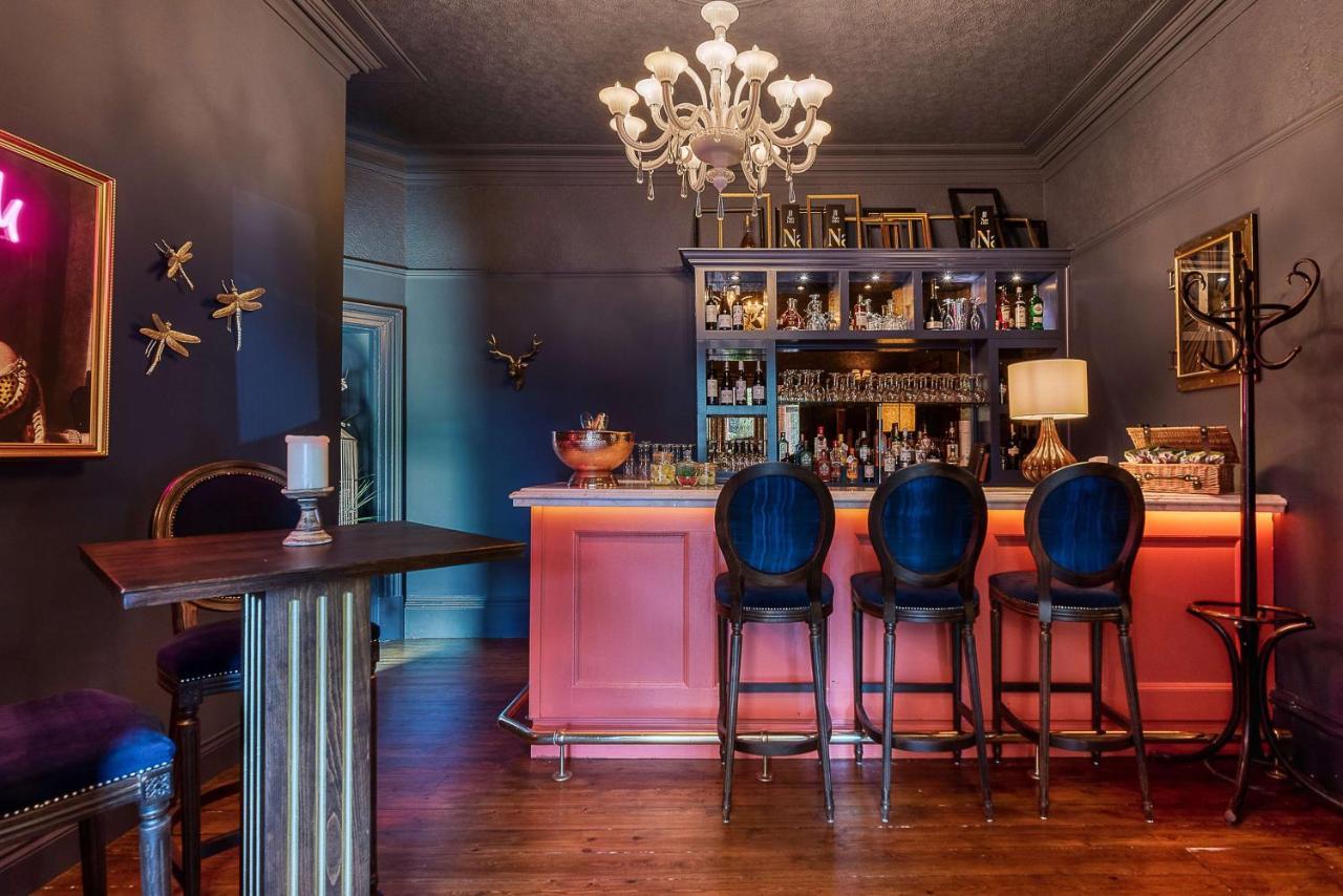 Clementine'S Guest House Γιορκ Εξωτερικό φωτογραφία The bar at the 1887