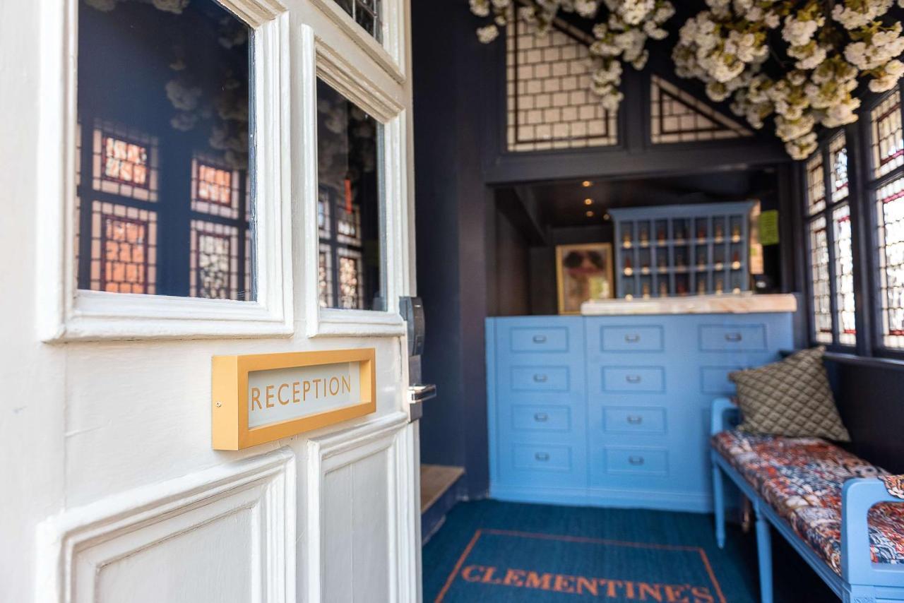 Clementine'S Guest House Γιορκ Εξωτερικό φωτογραφία Reception at Clement's Inn